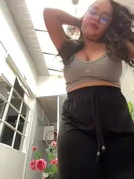 CurlyGirl 1 online show from 02-20-25, 05:51