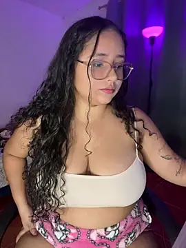 CurlyGirl 1 online show from 03-21-26, 11:08