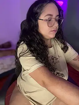 CurlyGirl 1 online show from 03-30-26, 11:39