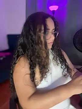 CurlyGirl 1 online show from 04-27-26, 02:31