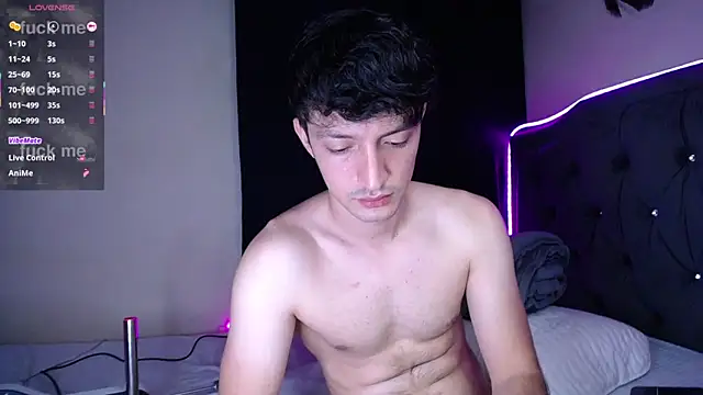 Snapshot of henry_diiaz chatting on 10-10-25, 08:57 henry diiaz online show from 10-10-25, 08:57