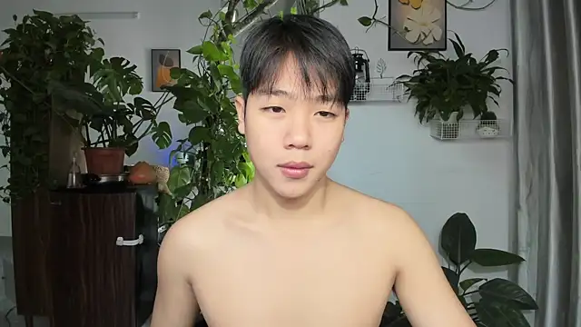 Oliver Nl online show from 11-27-25, 04:58