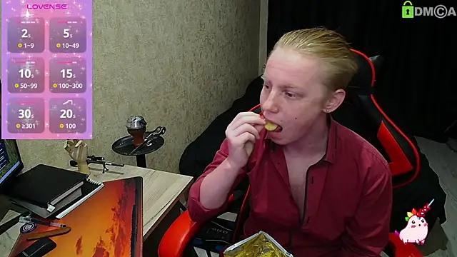 Snapshot of Alexis_Gordon chatting on 09-12-25, 05:57 Alexis Gordon online show from 09-12-25, 05:57