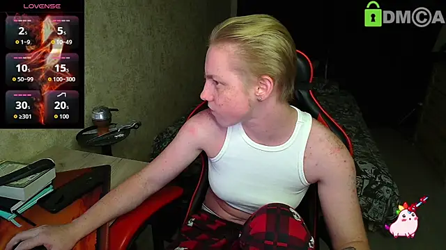 Snapshot of Alexis_Gordon chatting on 09-26-25, 08:02 Alexis Gordon online show from 09-26-25, 08:02