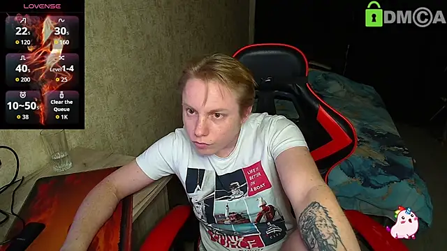 Snapshot of Alexis_Gordon chatting on 10-31-25, 04:52 Alexis Gordon online show from 10-31-25, 04:52