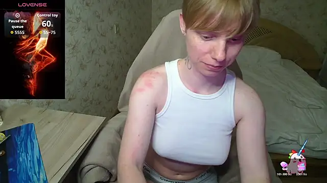 Snapshot of Alexis_Gordon chatting on 07-15-26, 08:25 Alexis Gordon online show from 07-15-26, 08:25
