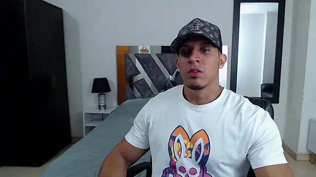 Frank heaven01 online show from 01-09-25, 03:34