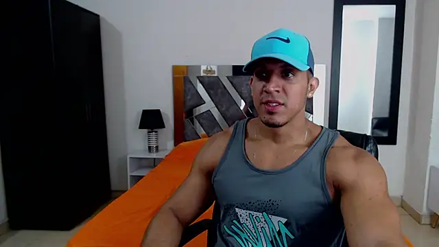 Frank heaven01 online show from 02-14-25, 05:03