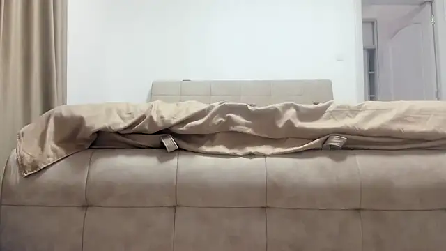 Hottalicia2 online show from 02-11-26, 05:51