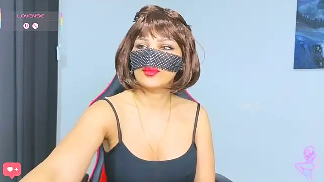 Turkish Latina online show from 02-12-26, 10:05