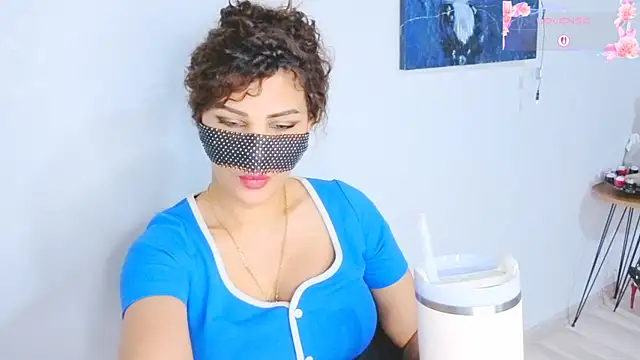 Turkish Latina online show from 07-14-26, 10:15