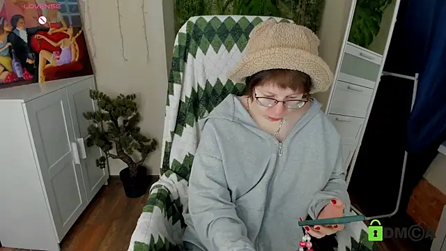 Melissa Wells online show from 02-14-26, 03:53