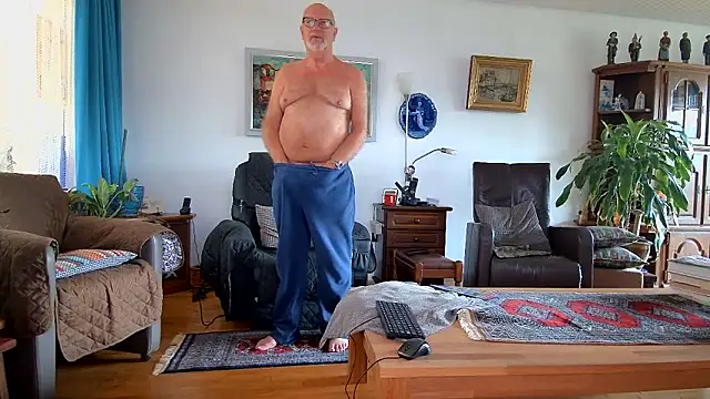 Snapshot of sperpa chatting on 11-04-25, 02:27 sperpa online show from 11-04-25, 02:27