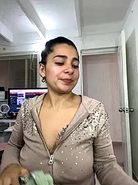 Meganmilk1 online show from 10-22-25, 05:45