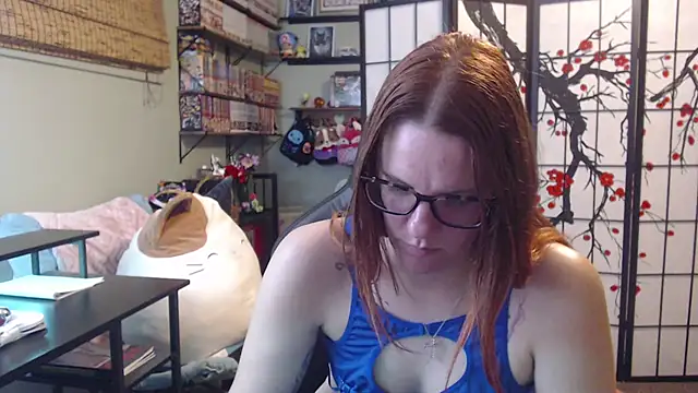 Snapshot of Sarahtineke chatting on 05-04-26, 02:07 Sarahtineke online show from 05-04-26, 02:07