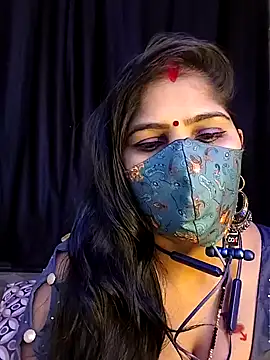 Snapshot of MUMTAJ_1 chatting on 01-04-25, 06:19 MUMTAJ 1 online show from 01-04-25, 06:19