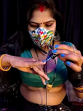 Snapshot of MUMTAJ_1 chatting on 01-12-25, 06:27 MUMTAJ 1 online show from 01-12-25, 06:27