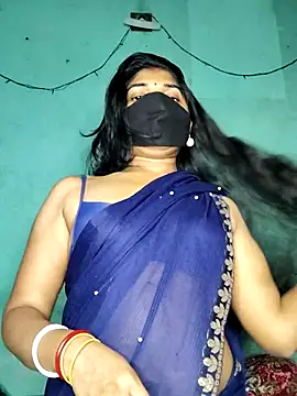 Snapshot of Luv_Adite20 chatting on 02-25-25, 05:36 Luv Adite20 online show from 02-25-25, 05:36