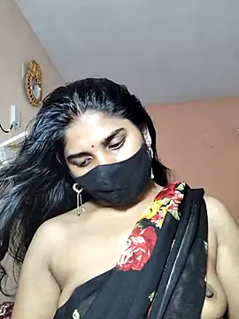 Snapshot of Luv_Adite20 chatting on 09-20-25, 06:36 Luv Adite20 online show from 09-20-25, 06:36