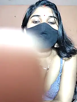 Snapshot of Luv_Adite20 chatting on 10-30-25, 06:19 Luv Adite20 online show from 10-30-25, 06:19