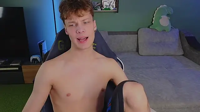 TeddyLiLboy online show from 11-07-25, 09:31