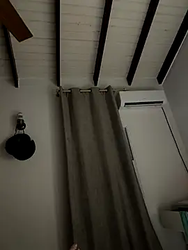 Snapshot of Johnwickkkh chatting on 12-17-25, 07:36 Johnwickkkh online show from 12-17-25, 07:36