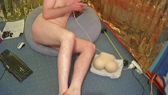 Snapshot of Markxen_cam chatting on 01-26-25, 06:07 Markxen cam online show from 01-26-25, 06:07