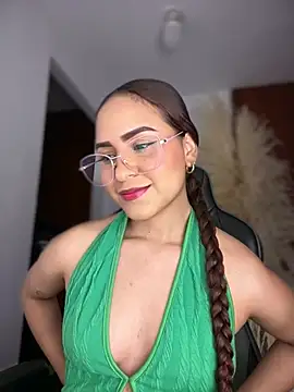 Snapshot of gretta_kler1 chatting on 02-06-26, 09:40 gretta kler1 online show from 02-06-26, 09:40