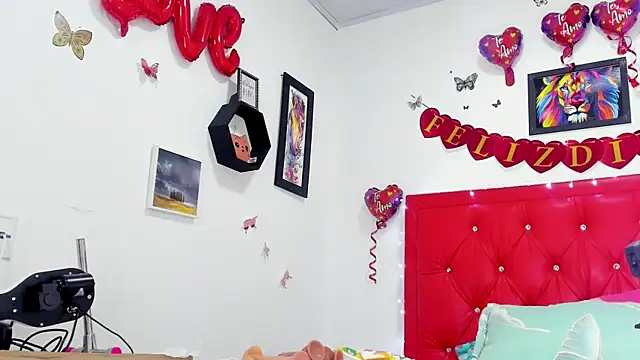 Snapshot of natasha_jurado chatting on 02-07-25, 06:35 natasha jurado online show from 02-07-25, 06:35