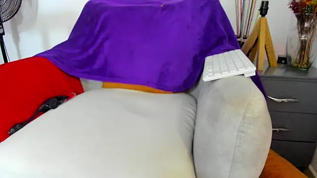 bigcock latin1 online show from 12-18-25, 03:01