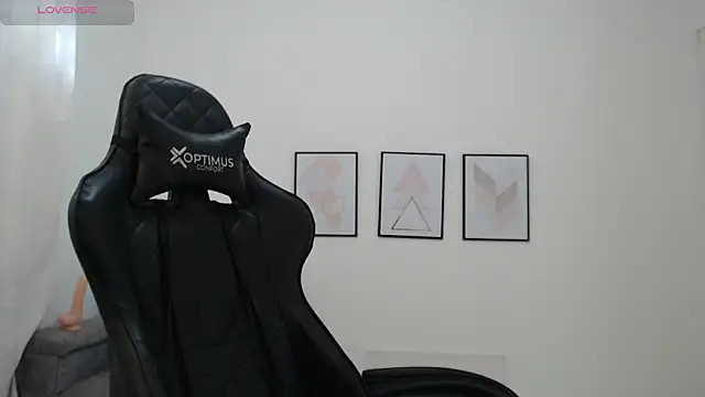 natalia curvy1 online show from 01-09-26, 05:37