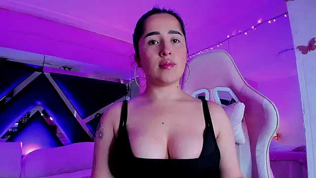 Snapshot of Andrex_Joness chatting on 01-31-25, 03:41 Andrex Joness online show from 01-31-25, 03:41