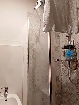 Snapshot of Anastasio33 chatting on 01-17-25, 05:19 Anastasio33 online show from 01-17-25, 05:19