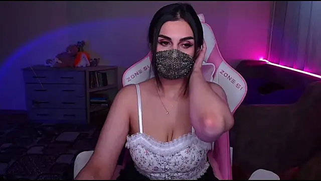   Yasmina   online show from 03-13-25, 06:58