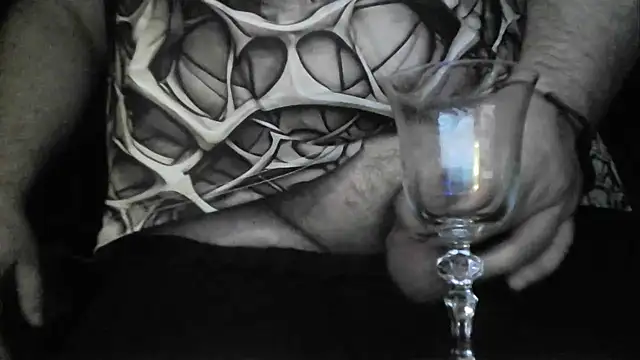 Snapshot of perversalus chatting on 12-16-24, 05:17 perversalus online show from 12-16-24, 05:17