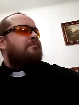 Snapshot of perversalus chatting on 01-12-25, 12:49 perversalus online show from 01-12-25, 12:49