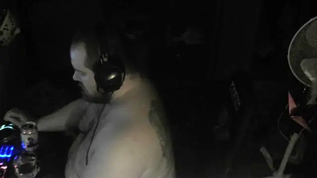 Snapshot of perversalus chatting on 01-17-25, 05:30 perversalus online show from 01-17-25, 05:30