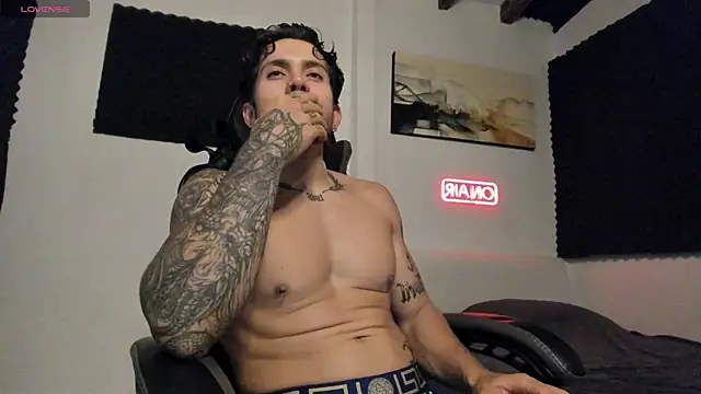 LucianSinclair online show from 04-07-26, 03:07