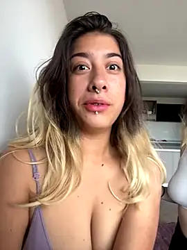 Enyeld ruru online show from 11-14-25, 08:07