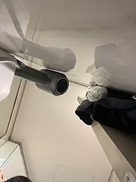 Snapshot of MEOW_MEO chatting on 11-08-25, 03:45 MEOW MEO online show from 11-08-25, 03:45