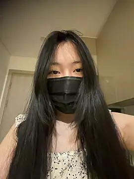 Snapshot of MEOW_MEO chatting on 02-24-26, 04:38 MEOW MEO online show from 02-24-26, 04:38