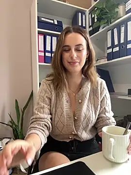 Hii Lolla online show from 03-11-26, 07:47