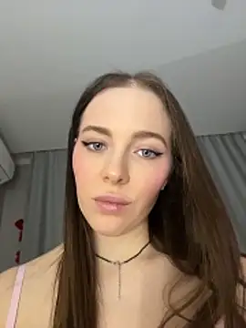 -SweetDi- online show from 04-16-26, 07:58