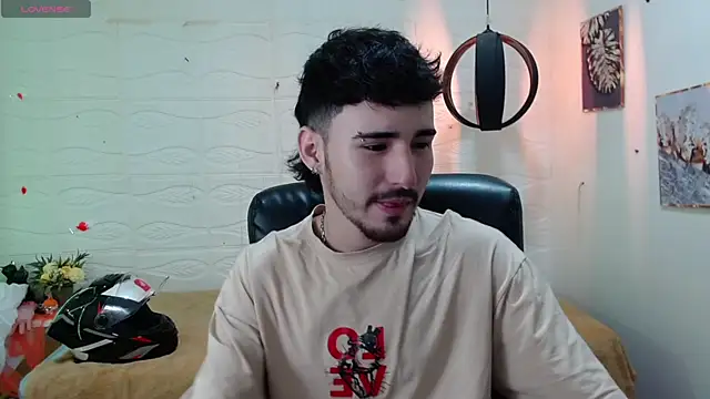 DmitriSanders online show from 12-11-24, 08:39