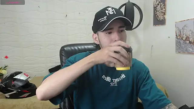 DmitriSanders online show from 12-14-24, 12:23