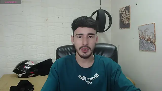 DmitriSanders online show from 12-14-24, 07:03