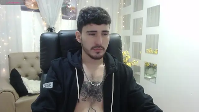 DmitriSanders online show from 01-04-25, 06:51