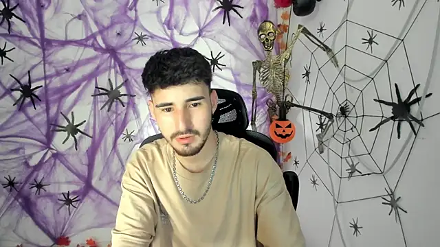 DmitriSanders online show from 09-28-25, 07:52