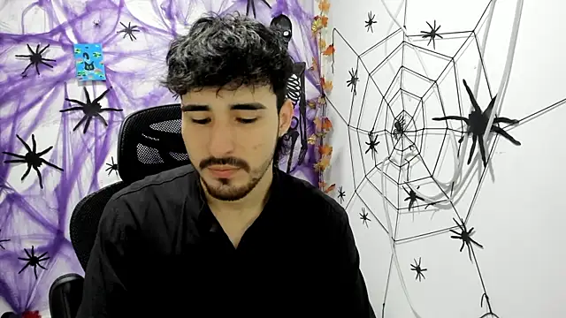 DmitriSanders online show from 11-28-25, 01:52