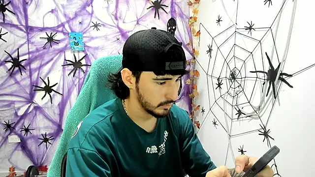 DmitriSanders online show from 12-14-25, 02:00